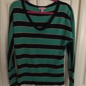 Lilly Pulitzer long sleeve v-neck sweater